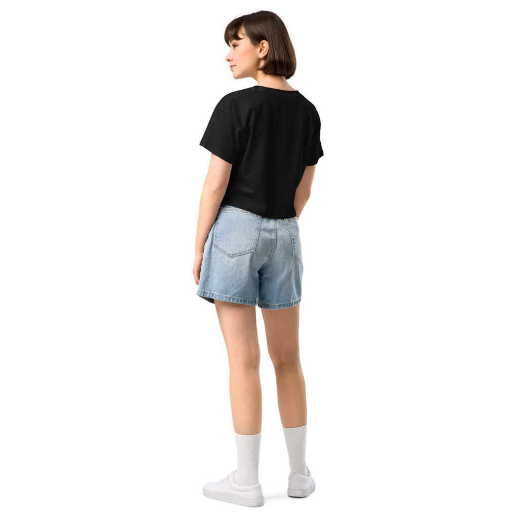 Wolfpack drip logo women's crop top, black, back